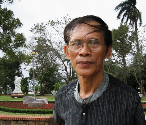 Huế thơ và thơ Huế